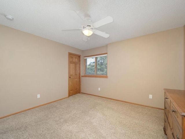 20588 Kearney Path, Lakeville, MN 55044