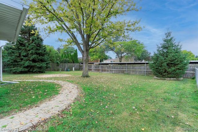 11348 Afton Road, Southgate, MI 48195