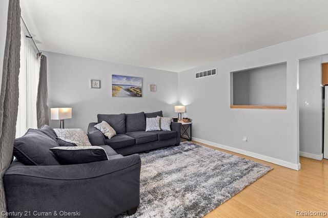 11348 Afton Road, Southgate, MI 48195