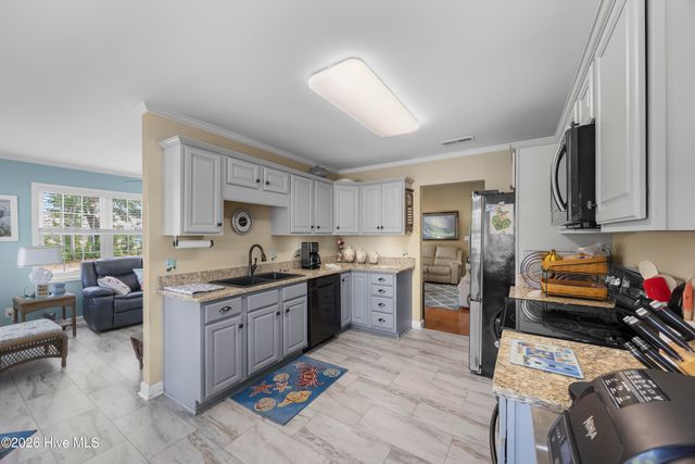 162 Wild Raven Street NW, Shallotte, NC 28470