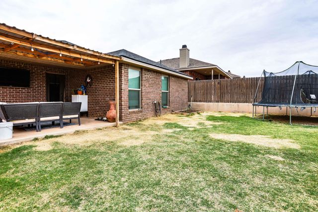3416 Bryan Avenue, Wolfforth, TX 79382