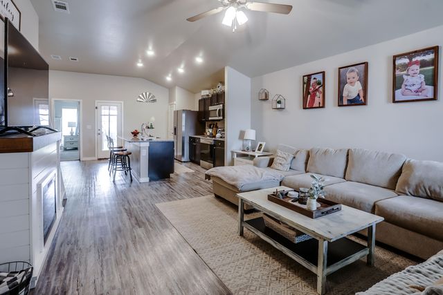 3416 Bryan Avenue, Wolfforth, TX 79382