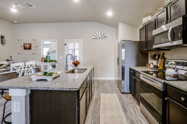 3416 Bryan Avenue, Wolfforth, TX 79382