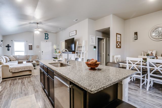 3416 Bryan Avenue, Wolfforth, TX 79382