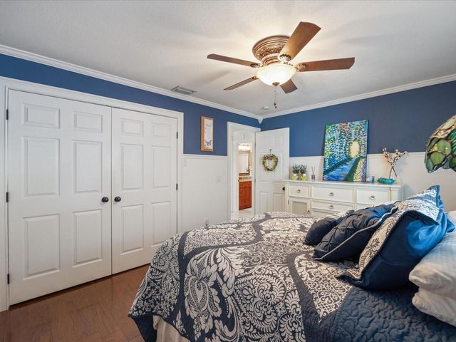 8305 PALMA VISTA LANE, Tampa, FL 33614