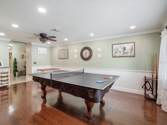 8305 PALMA VISTA LANE, Tampa, FL 33614