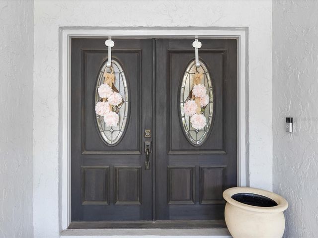 8305 PALMA VISTA LANE, Tampa, FL 33614