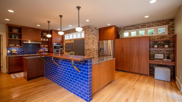 814 10th Avenue SW, Rochester, MN 55902