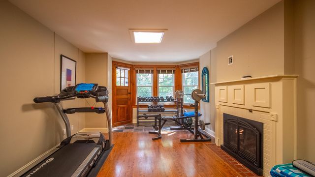 814 10th Avenue SW, Rochester, MN 55902