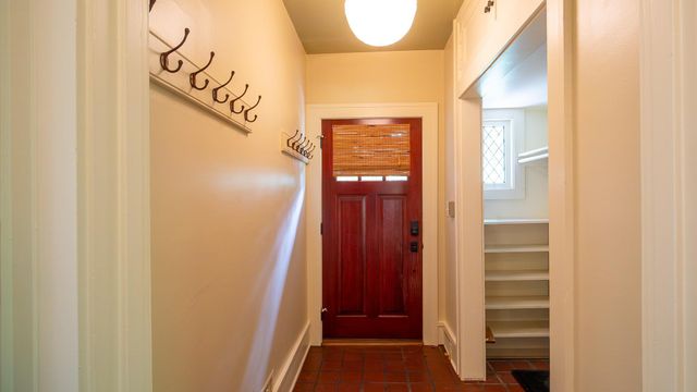 814 10th Avenue SW, Rochester, MN 55902