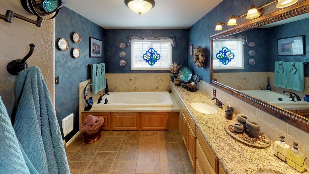 33953 & 33989 Fox Road, Polson, MT 59860 photo 16