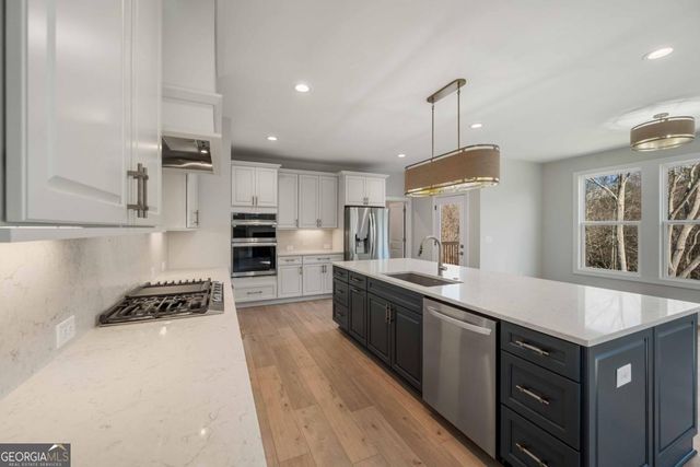 126 Spaulding Lane, Woodstock, GA 30188