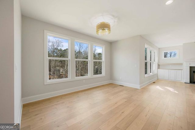 126 Spaulding Lane, Woodstock, GA 30188
