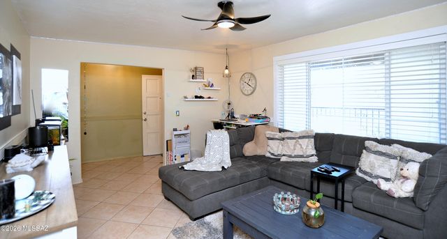 5230 N La Canada, Tucson, AZ 85704