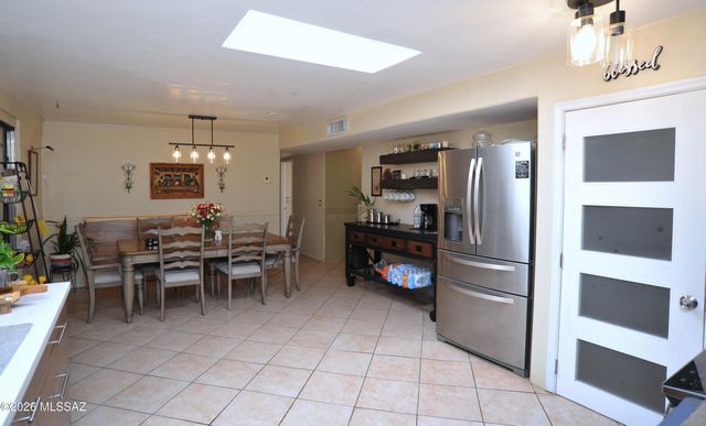 5230 N La Canada, Tucson, AZ 85704