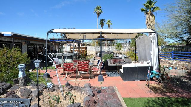 5230 N La Canada, Tucson, AZ 85704