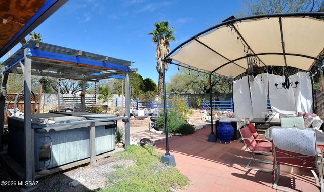 5230 N La Canada, Tucson, AZ 85704