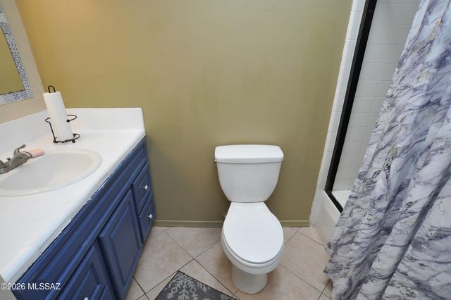 5230 N La Canada, Tucson, AZ 85704