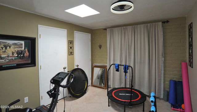 5230 N La Canada, Tucson, AZ 85704