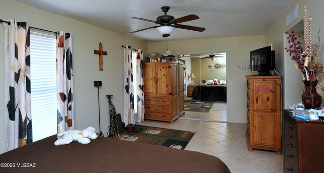 5230 N La Canada, Tucson, AZ 85704