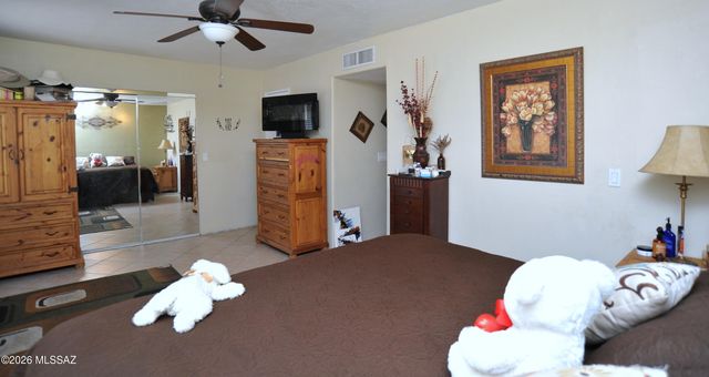 5230 N La Canada, Tucson, AZ 85704