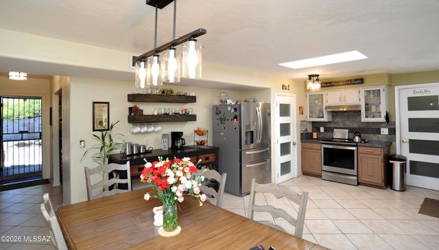 5230 N La Canada, Tucson, AZ 85704