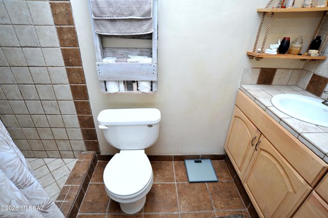 5230 N La Canada, Tucson, AZ 85704