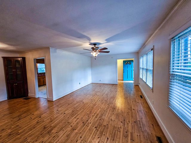 208 Holly Road, Walterboro, SC 29488