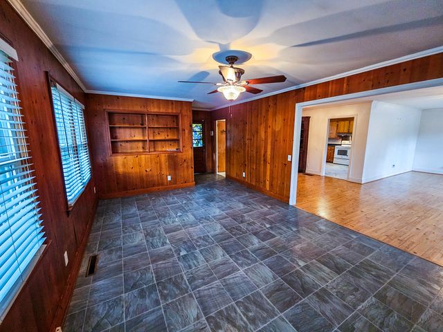 208 Holly Road, Walterboro, SC 29488