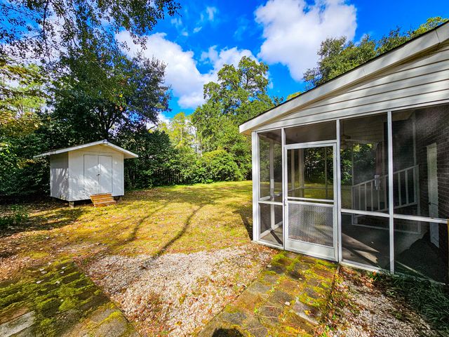 208 Holly Road, Walterboro, SC 29488