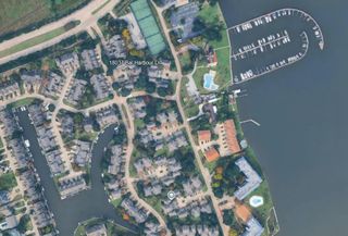 18037 Bal Harbour Drive, Nassau Bay, TX 77058