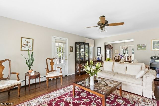 33 Carol Rd, Westfield Town, NJ 07090