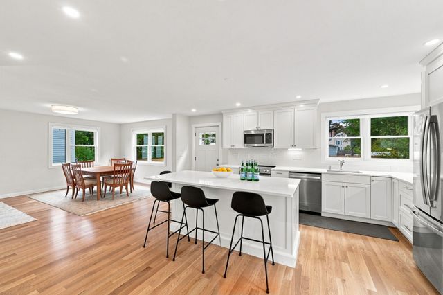 1 Dartmouth Road, Marblehead, MA 01945