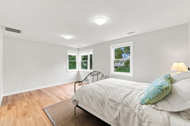 1 Dartmouth Road, Marblehead, MA 01945