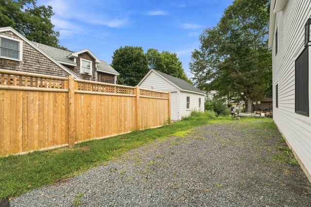 1 Dartmouth Road, Marblehead, MA 01945