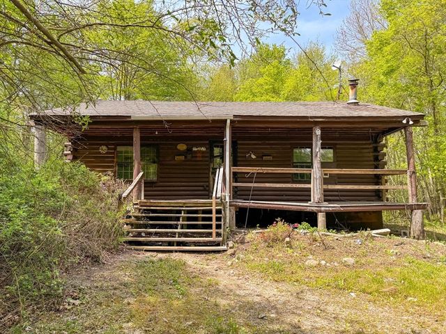2891 S County Trl, South Kingstown, RI 02892