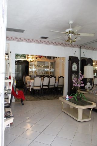 111 NW 52nd St, Miami, FL 33127