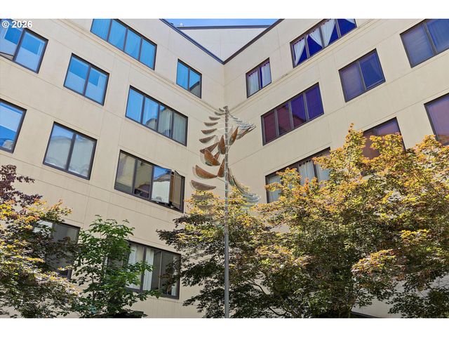 1420 Nw LOVEJOY St 327, Portland, OR 97209