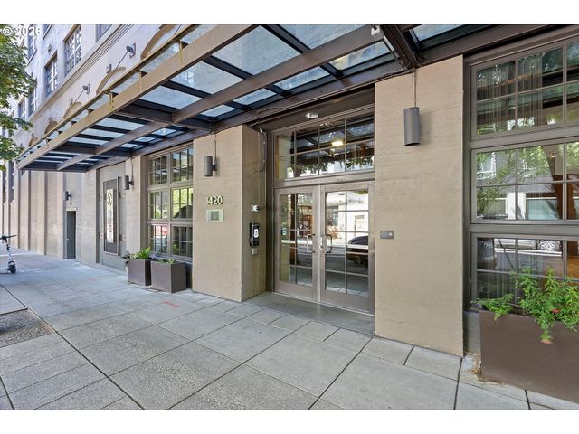 1420 Nw LOVEJOY St 327, Portland, OR 97209