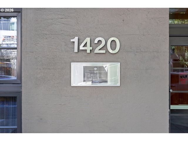 1420 Nw LOVEJOY St 327, Portland, OR 97209