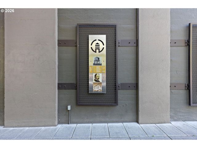 1420 Nw LOVEJOY St 327, Portland, OR 97209