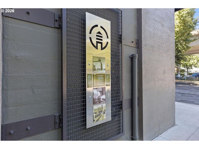 1420 Nw LOVEJOY St 327, Portland, OR 97209