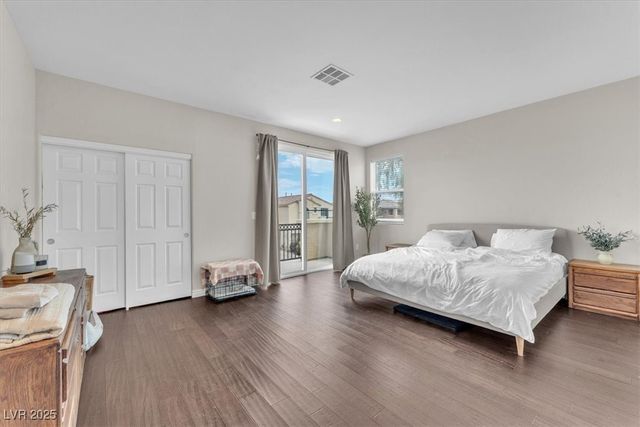 7113 Bluebird Wing Street, North Las Vegas, NV 89084