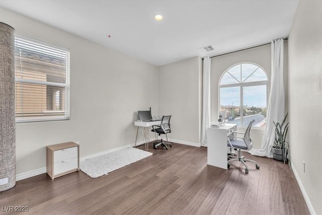 7113 Bluebird Wing Street, North Las Vegas, NV 89084