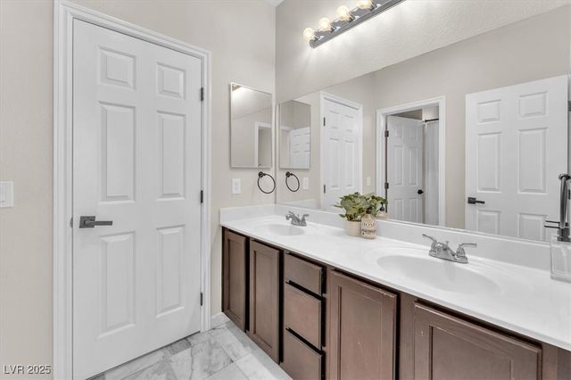 7113 Bluebird Wing Street, North Las Vegas, NV 89084