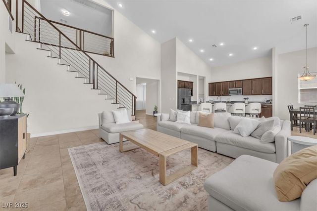 7113 Bluebird Wing Street, North Las Vegas, NV 89084