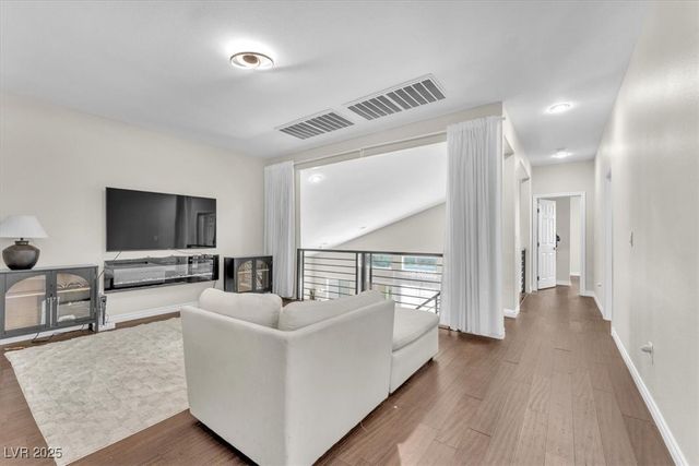 7113 Bluebird Wing Street, North Las Vegas, NV 89084