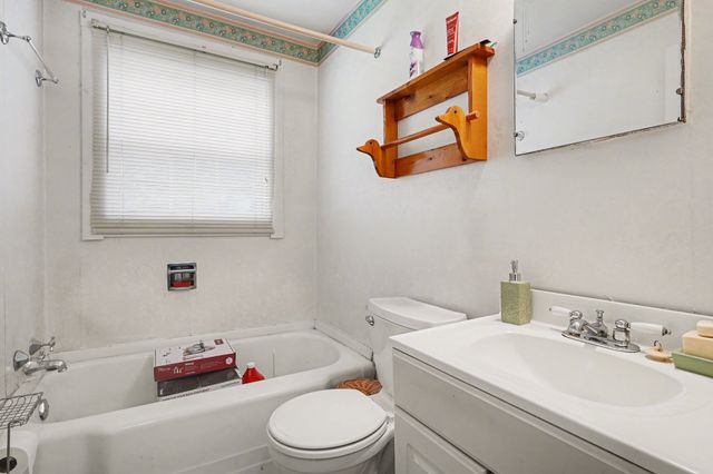 443 Moss Trl, Goodlettsville, TN 37072