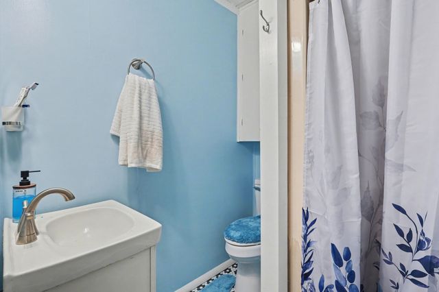 443 Moss Trl, Goodlettsville, TN 37072