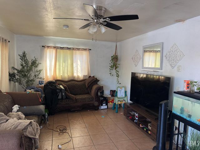 4201 Gordon Street, Bakersfield, CA 93307